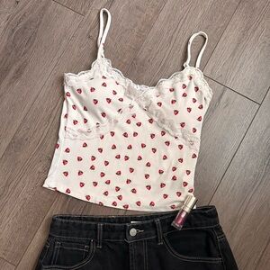 V-Neck Countryside Style Strawberry Printed Contrast Lace Cute Camisole Top